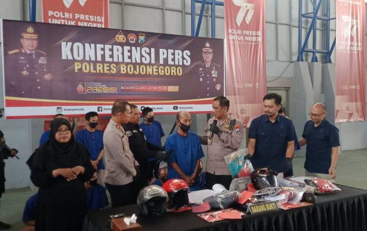 Seorang Kakek di Bojonegoro Ditangkap Polisi, Kasusnya Memalukan.