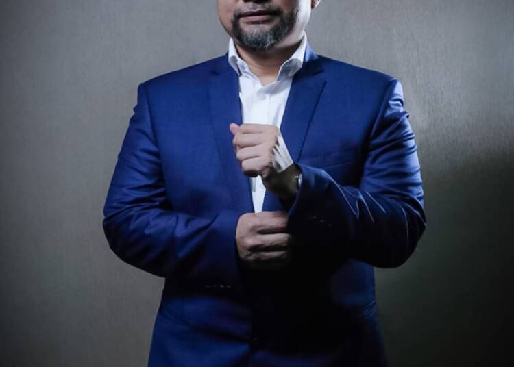 Reno Iskandarsyah dari Pengacara Menuju Panggung Politik.