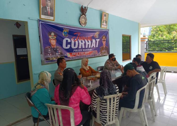 Warga Pringgoboyo Bertanya, Kapolsek Maduran Menjawab.