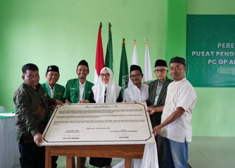 Bupati Anna Resmikan Gedung Pusdiklat Ansor Bojonegoro.