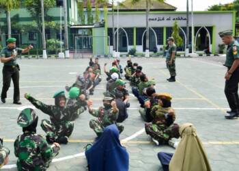 Markas Kodim Bojonegoro Diserbu Puluhan Siswa SD.