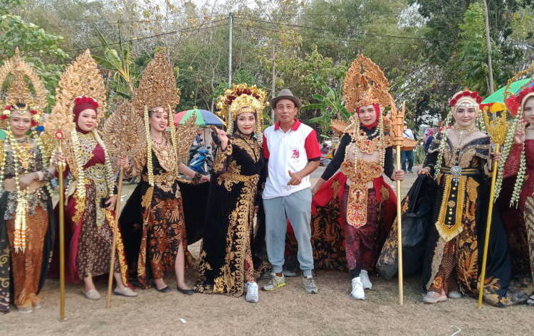 Semarak, Karnaval Budaya Desa Sumuragung – Baureno.