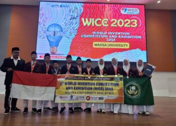 Prestasi Luar Biasa Kontingen Yayasan Roudlotul Muta’abidin di Ajang World Invention Competition And Exhibition di Malaysia