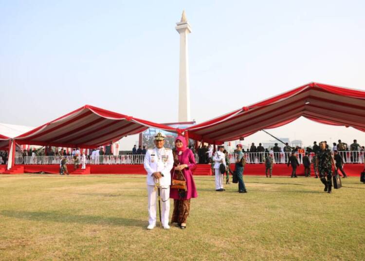 HUT ke-78 TNI, Danlantamal IX Bersama Pimpinan TNI di Maluku Gelar Upacara Parade dan Defile