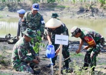 Kodim Bojonegoro Tanam Ribuan Pohon Penghijauan.