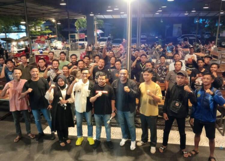 Cak Rian Ajak Pemuda Lamongan Untuk Jadi Pengusaha Muda yang Melek Politik.