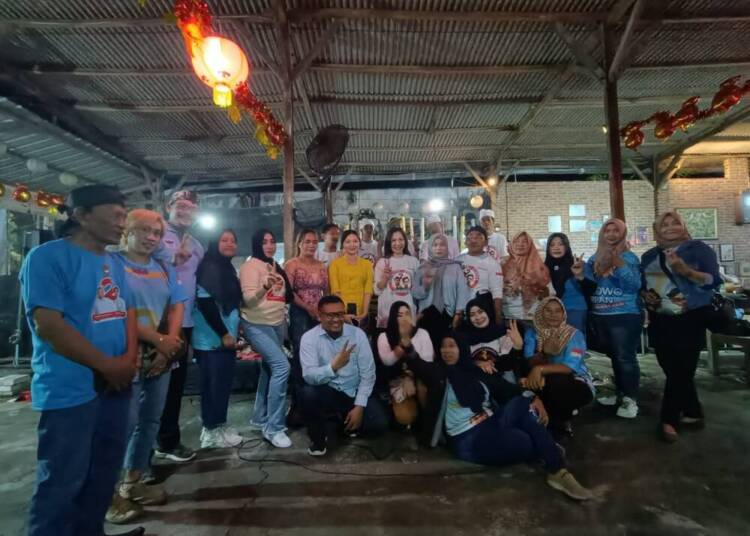 DPC PBB Lamongan Adakan Senam Gemoy Bersama Relawan, Optimis Prabowo Gibran Menang Satu Putaran.