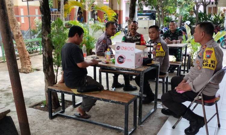 Hari Kedua Penghitungan Perolehan Suara di Laren, Kapolsek: Aman dan Kondusif