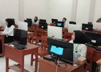 Wujudkan Profesionalisme Perangkat, Ujian Calon Perades Trojalu Bojonegoro Gunakan Metode CAT