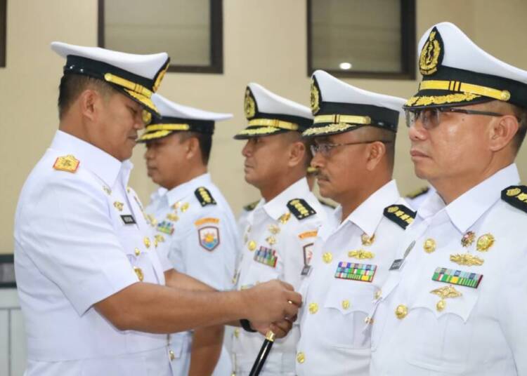 Pangkoarmada Pimpin Sertijab Enam Jabatan Strategis Koarmada III