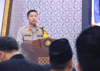 Kapolres Bojonegoro Imbau Warga Untuk Takbiran di Masjid