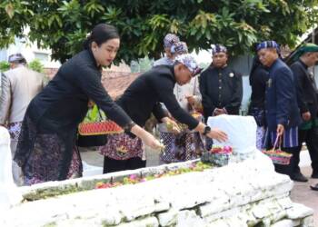 Rangkaian HJL 455, Dandim 0812 Bersama Forkopimda Lamongan Ziarah Makam Leluhur
