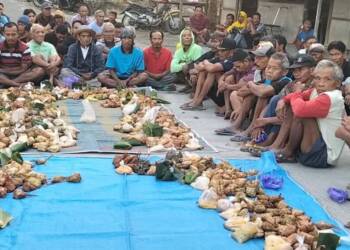 Khidmat! Ritual Gumbregan Suro Warga Samin Bojonegoro