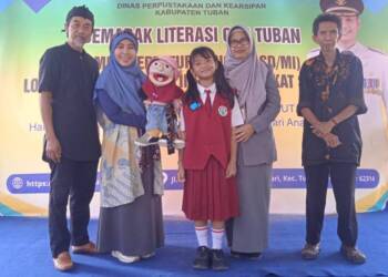Grace, Siswi SD Negeri Ronggomulyo 1 Tuban Juara 1 Bertutur se-Kabupaten