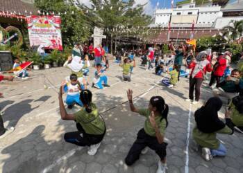 SDN Burengan 3 Kota Kediri Gelar Lomba Semarakkan HUT ke-79 RI