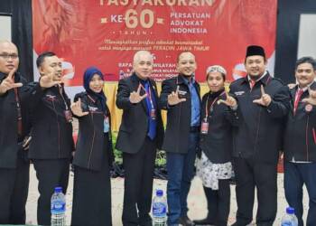 BPC Peradin Lamongan Hadiri Tasyakuran dan Rakerwil II Peradin Jatim