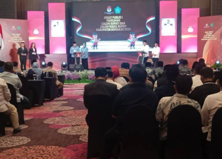 Debat Publik Perdana Pilkada Sidoarjo 2024, Paslon Saling Beradu Visi Misi