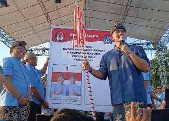 Masyarakat Kedonganan Deklarasi Dukung Paslon Suyadinata Jadi Bupati Badung