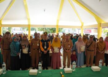 DKP2P Tuban Salurkan Paket Stunting Gemarikan