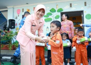 Sukseskan Program Pemerintah Lanud I Gusti Ngurah Rai Berbagi Makanan Bergizi Gratis Tiap Hari