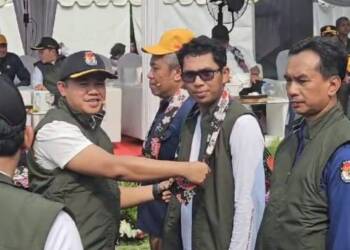 Distribusi Logistik Serentak Pilkada 2024 Dimulai, KPU Jatim Gelar Apel