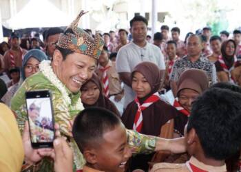 Plt. Bupati Sidoarjo Hadiri Pentas Seni Kearifan Lokal SMPN 1 Jabon