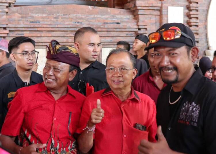 Gubernur Terpilih Wayan Koster Temui Pendukungnya di Jembrana