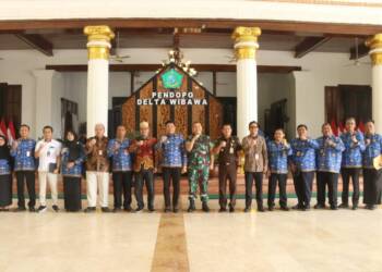 Plt. Bupati Sidoarjo Pastikan Stok Kebutuhan Pokok Aman Jelang Nataru