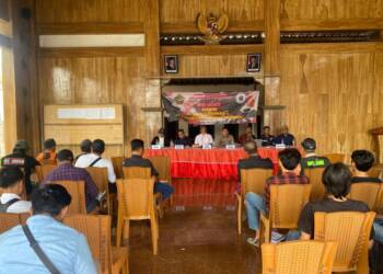 NGO JALAK Gelar Seminar Peran Serta LSM dan Pers dalam Pembangunan Lamongan