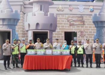 Tim Itwasum Polri Supervisi Operasi Lilin Semeru 2024 di Posyan Terminal Purabaya