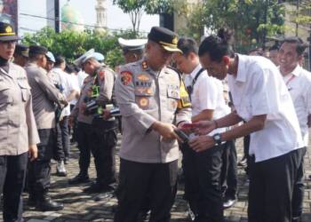 Wakapolresta Sidoarjo Cek Kedisiplinan Anggota Jelang Pengamanan Tahun Baru