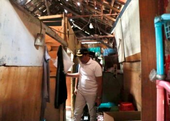 Plt. Bupati Sidoarjo Sidak RTLH di Desa Sebani