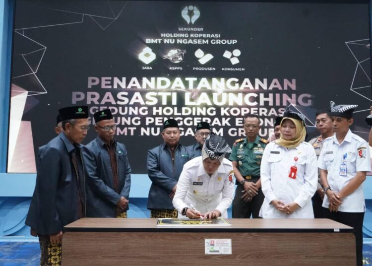 Wabup Bojonegoro Hadiri Grand Opening dan Peluncuran Gedung Holding Koperasi