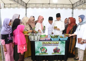 Safari Ramadan, Wabup Nurul Bukber dengan Masyarakat Ngradin