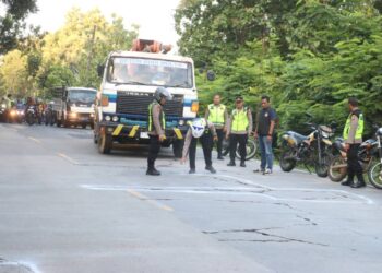 Kapolres Bojonegoro Pimpin Survei Jalan Rusak Jelang Mudik Idul Fitri