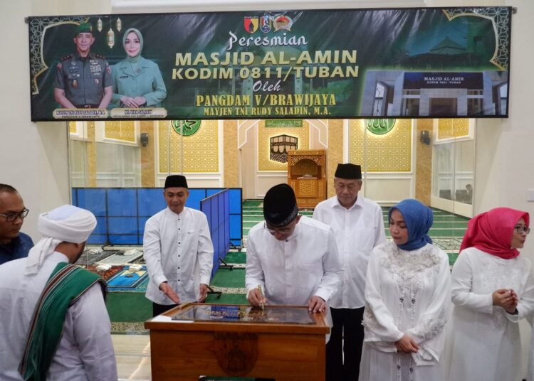 Pangdam V Brawijaya Berkunjung dan Resmikan Masjid Kodim 0811 Tuban