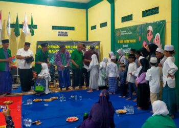 Berkah Ramadan, GP Ansor Ranting Tropodo Berbagi