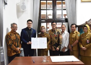 Pemkab Sidoarjo Teken MoU dengan CWI Kelola TPA Jabon