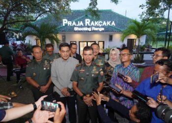 Perkuat Sinergitas, Pangdam Zamroni Gelar Simakrama Bersama Media di Bali