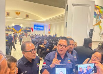 Usai Dilantik jadi Ketua DPW Nasdem Bali, Senantara Nyatakan Siap Dukung Gubernur Bali