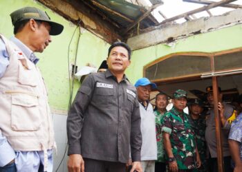 Bupati Subandi Tinjau RTLH di Masangan Wetan