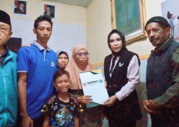 Wabup Sidoarjo Mimik Idayana Takziah ke Rumah Duka Balita Korban Laka Air di Krian
