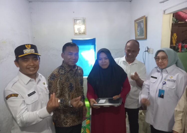 Menteri Wihaji Luncurkan Program Gizi dan KB Gratis di Pasuruan