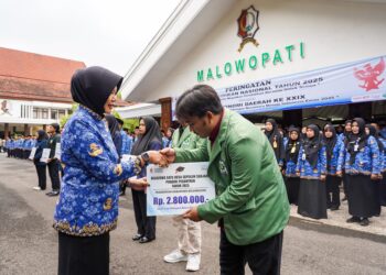 Kado Hardiknas, Pemkab Bojonegoro Siapkan Beasiswa Perguruan Tinggi
