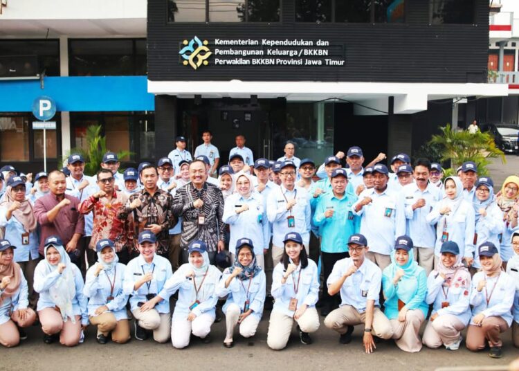 Kemendukbangga/BKKBN Gelar Baksos Kontrasepsi Gratis untuk Buruh Perempuan di 481 Pabrik se-Indonesia