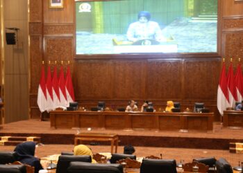 Dua Raperda Disahkan, Komitmen Sejahterakan Petani dan Jaga Lingkungan