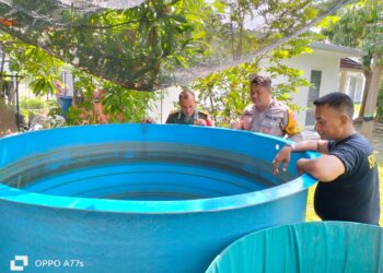 Kolaborasi TNI-Polri Masifkan Ketahanan Pangan di Desa Wedi Gedangan