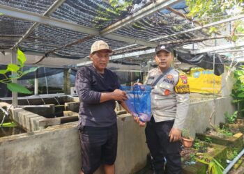 Bhabinkamtibmas Beri Motivasi Warga Desa Ketajen Dukung Han Pangan Lewat Budidaya Ikan Nila