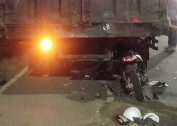 Diduga Mengantuk, Pemotor di Baureno Meninggal Tabrak Truk Mogok