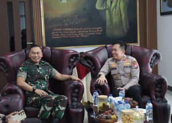 Kapolres Bojonegoro Bersilaturahmi ke Makodim 0813